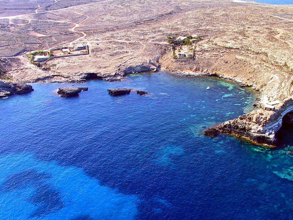 Mare Morto, Lampedusa